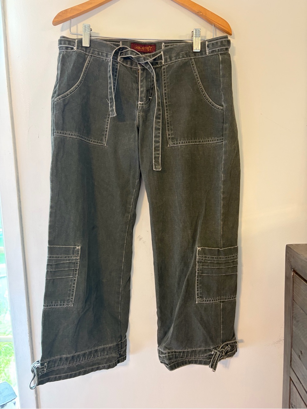 Jalate Vintage Size 7 fits smaller Cropped Cargo Jeans Workwear Utility Look